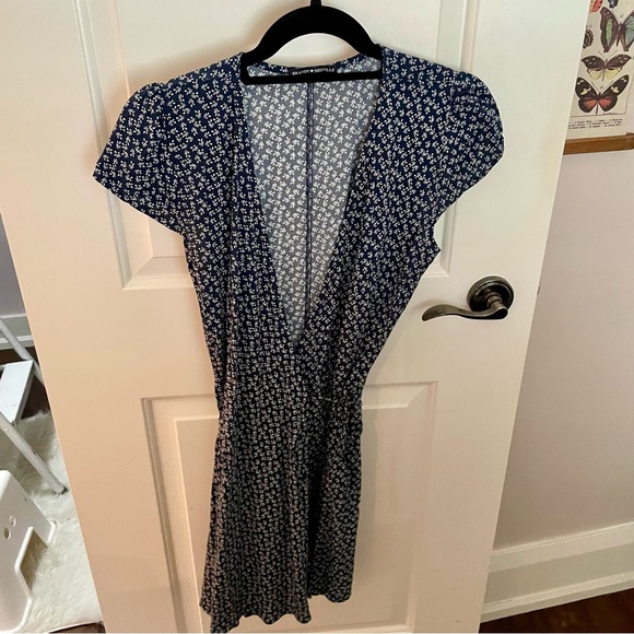 ROBBIE DRESS brandy Melville - Picture 2 of 10